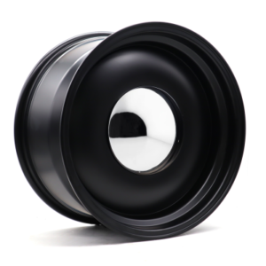 Smoothie Black Large - 18 inch - 9.50 - Matte black & chrome kap