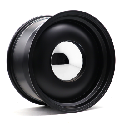 Smoothie Black Large - 18 inch - 8.00 - Matte black & chrome kap